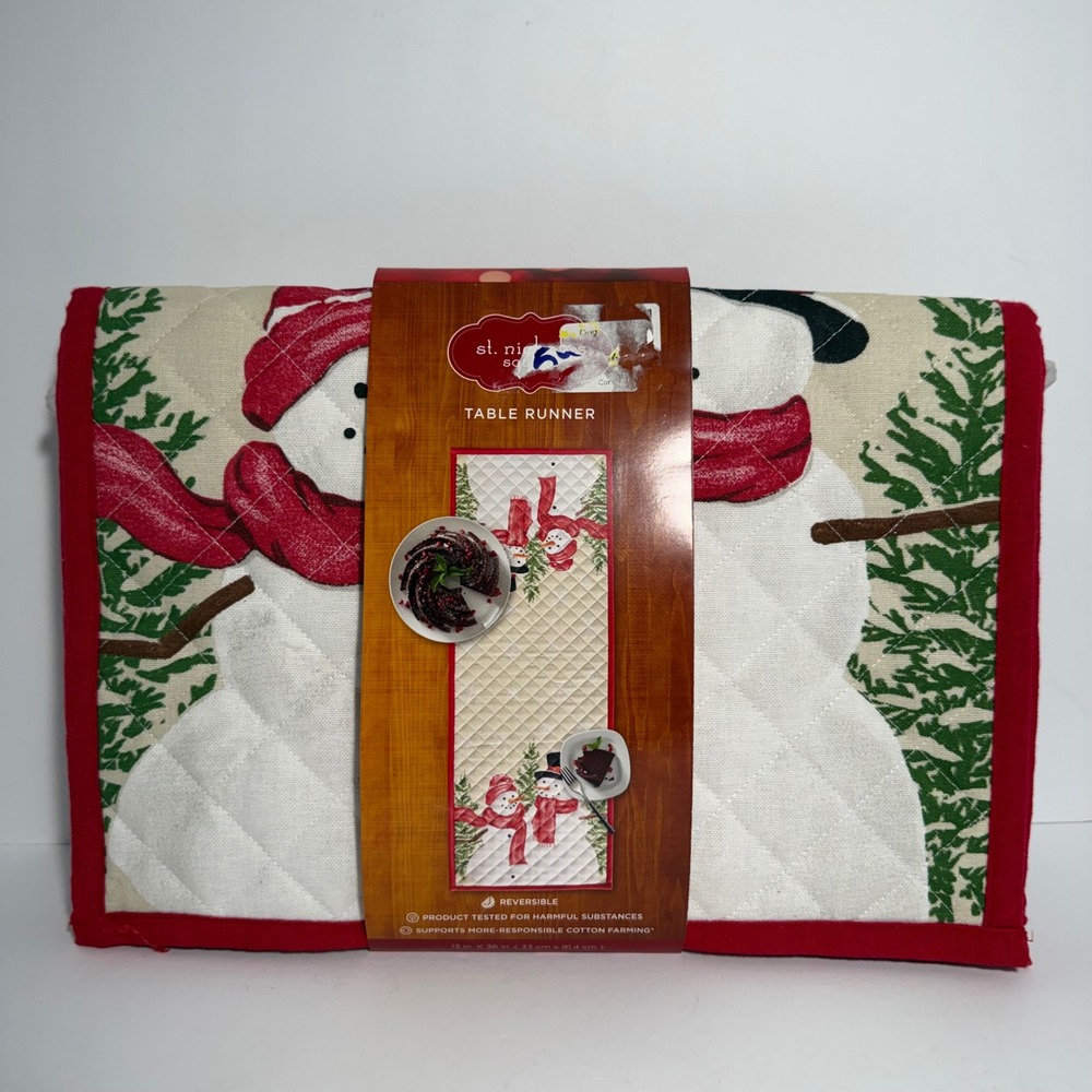 St Nicholas Square Yuletide Quilted Table Runner Snowman Reversible 13x36 Red